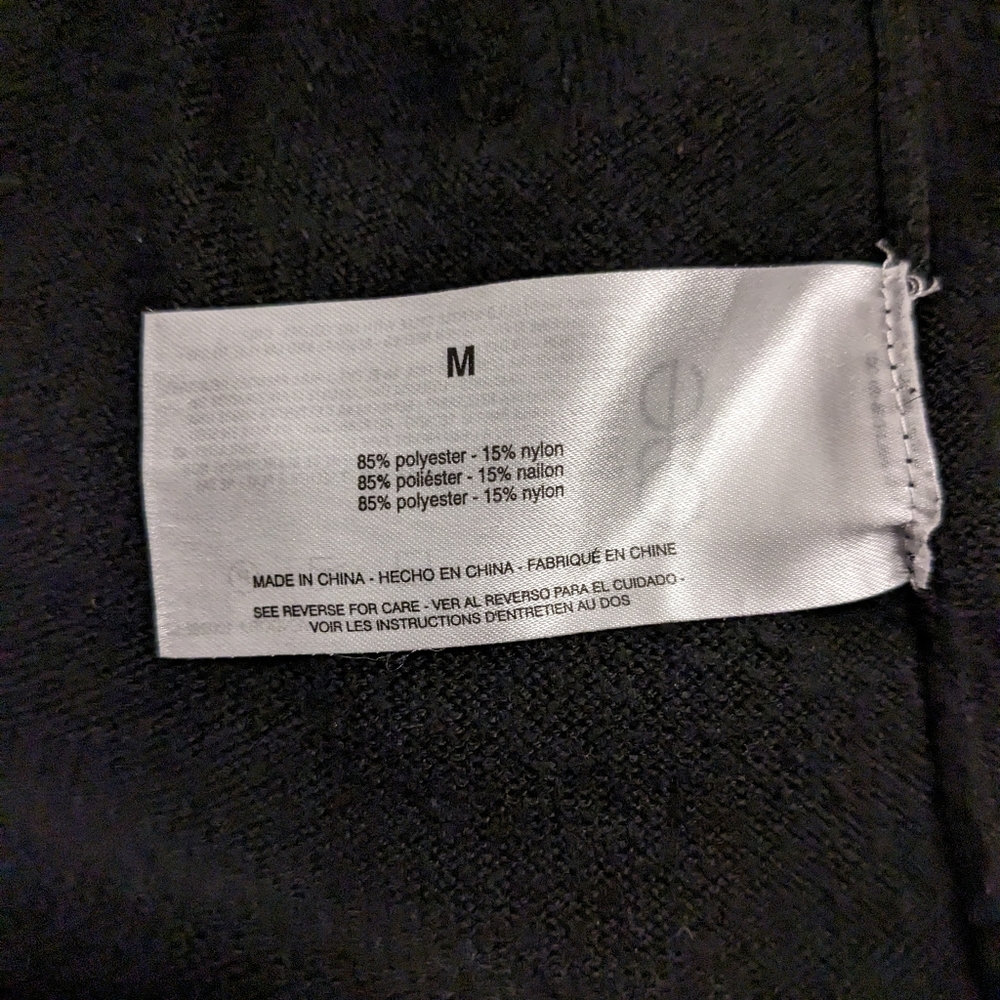 🖤 Black Ella Moss Cardigan Size Medium - Picture 7 of 7